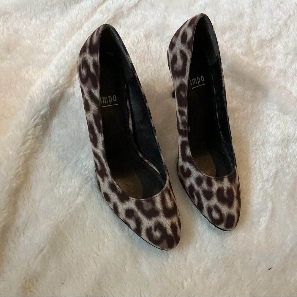 Impo animal print heels, new without tags 8 1/2 M